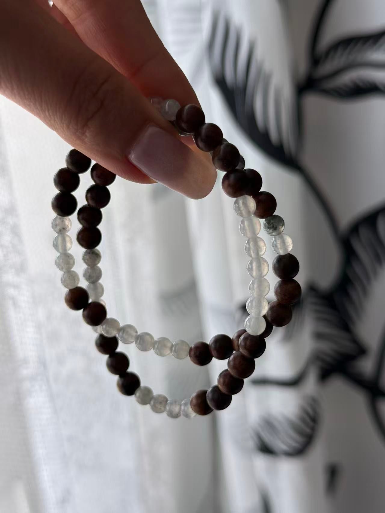 small beads bracelet